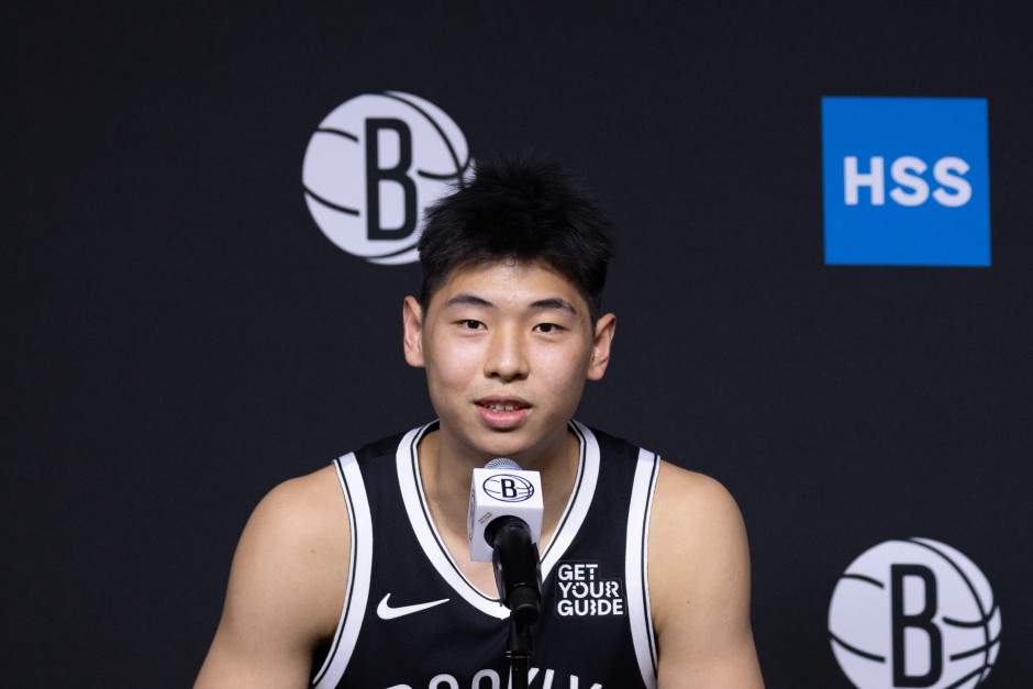 里的梦想之, 练还是正式