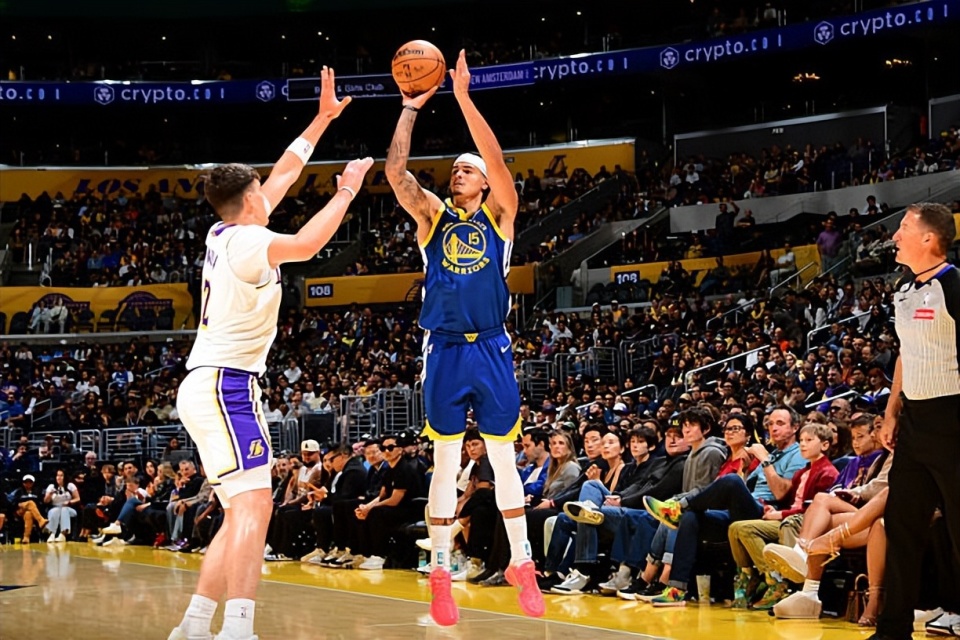 inews, 次犯规, 有任何的起